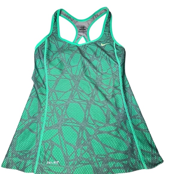 Nike Women's Green - Picture 1 of 5